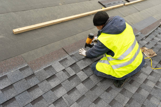 Best Emergency Roof Repair  in Fayette, IA